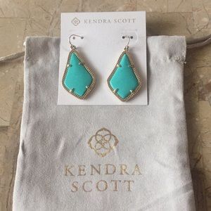 Teal Kendra Scott Alex style earrings